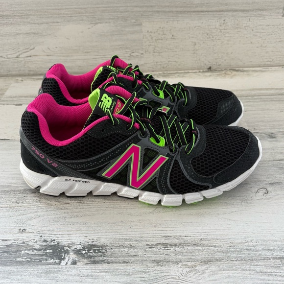 New Balance Shoes - New Balance Women’s Size 10 Style 750 v2 Running Shoes Lightweight Low Top